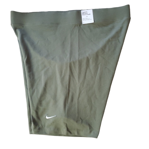 Nike Pants - Nike womens tight fit midrise cotton bike shorts olive green size 2X